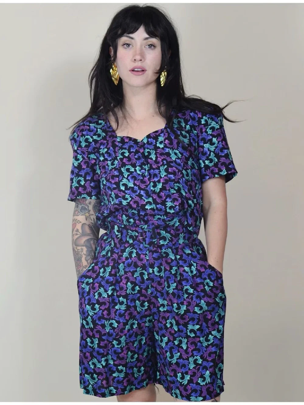 2 PIECE VINTAGE SET SHORTS AND CROP TOP WITH BELT RAYON